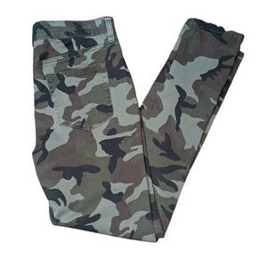 SANCTUARY Women's Green Camo Mid-Rise Skinny Jeans. Size 26.